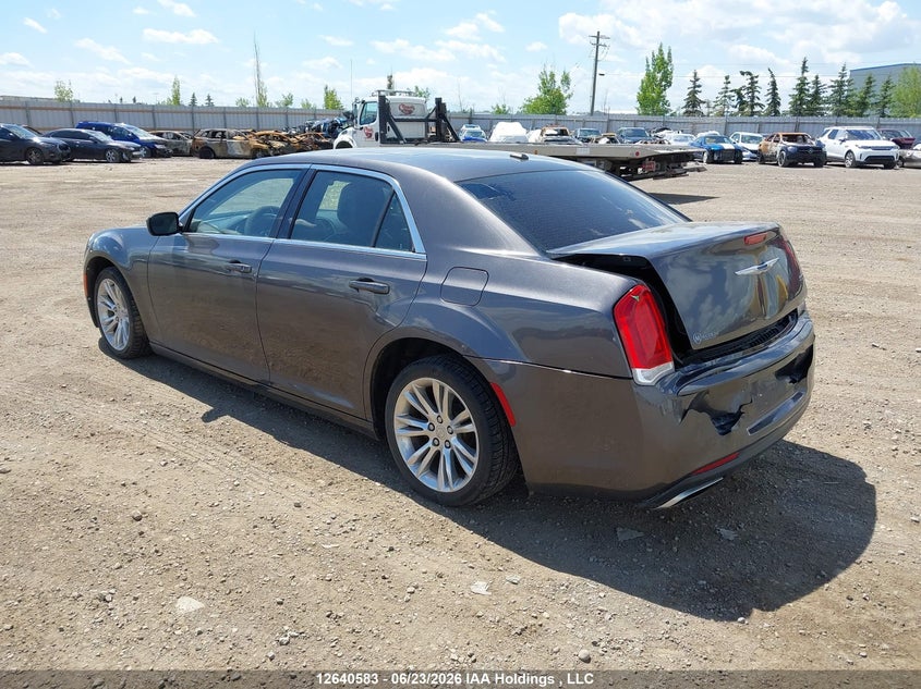 Vin: 2c3ccaag0hh621563, lot: 3041480, chrysler 300 limited 20173