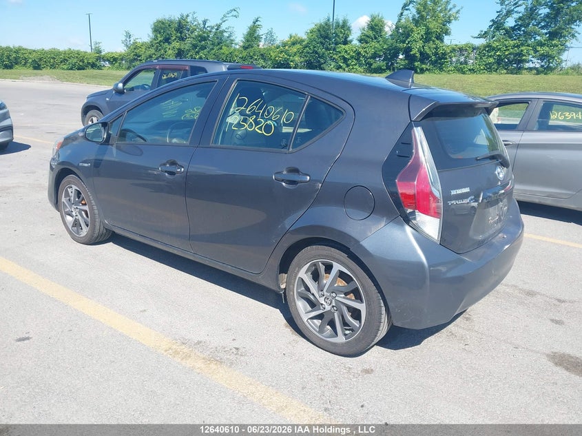 Vin: jtdkdtb30g1125820, lot: 3041509, toyota prius c technology 20163
