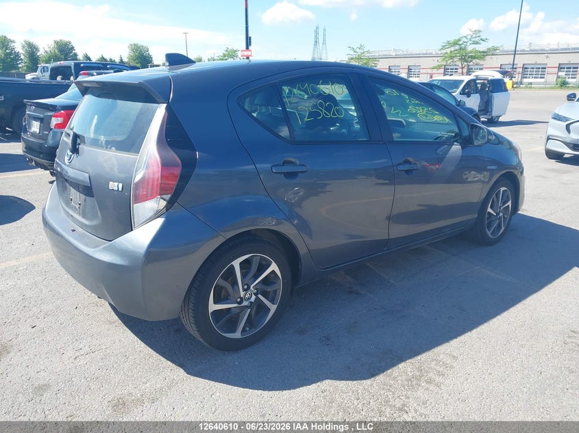 Vin: jtdkdtb30g1125820, lot: 3041509, toyota prius c technology 20164