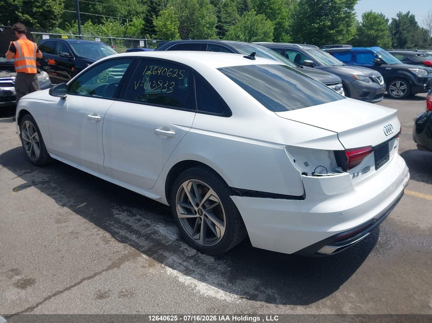 Vin: wauaaaf46pn013833, lot: 3041524, audi a4 45 komfort 20233