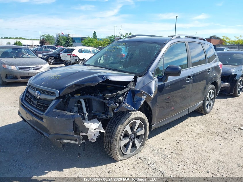 2017 Subaru Forester, Удар спереди, IAAI, VIN JF2SJEJC9HH420673 — фото 2