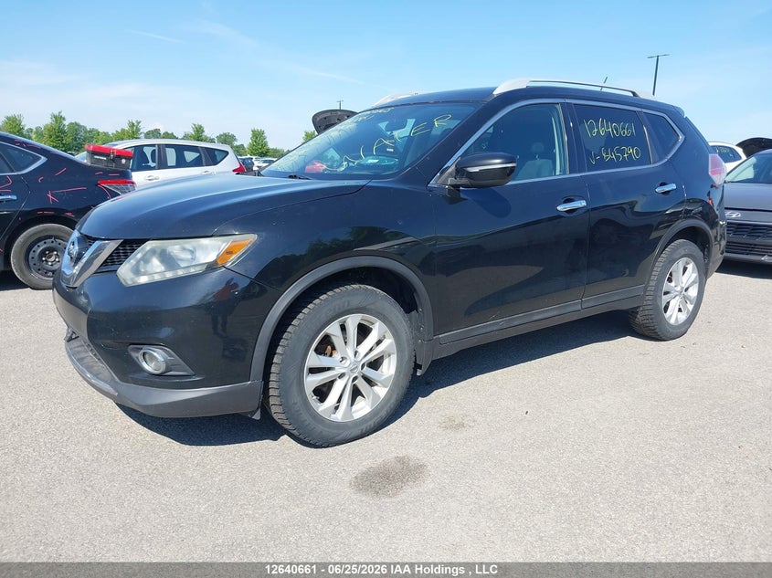 2015 Nissan Rogue, Water, IAAI, VIN 5N1AT2MV4FC845790 — photo 2