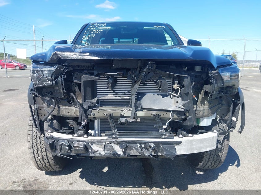 2025 Toyota Tacoma Double Cab/Trd Sport/Trd Off Road/Trd Pro/Ltd/Trailhunter VIN: 3TYLC5LN9ST038680 Lot: 12640731