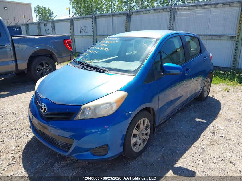 2012 Toyota Yaris, Right Rear, IAAI, VIN JTDKTUD30CD524158 — photo 2