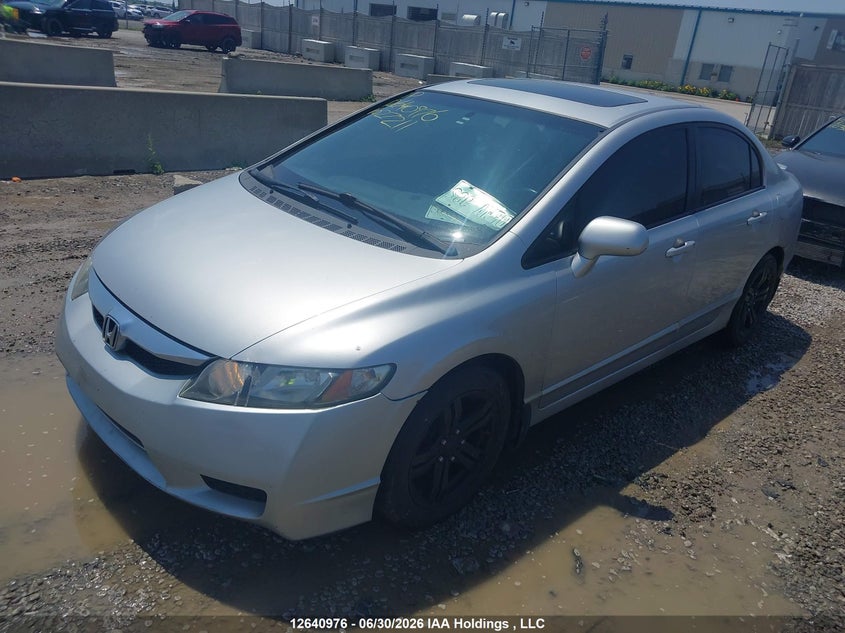 2010 Honda Civic, Удар сзади, IAAI, VIN 2HGFA1F64AH027211 — фото 2