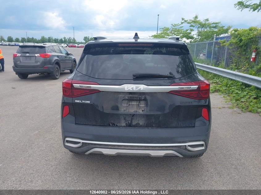 2022 Kia Seltos VIN: KNDEUCAA4N7326613 Lot: 12640982