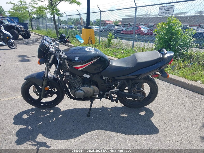 2005 SUZUKI GS MOTO 2