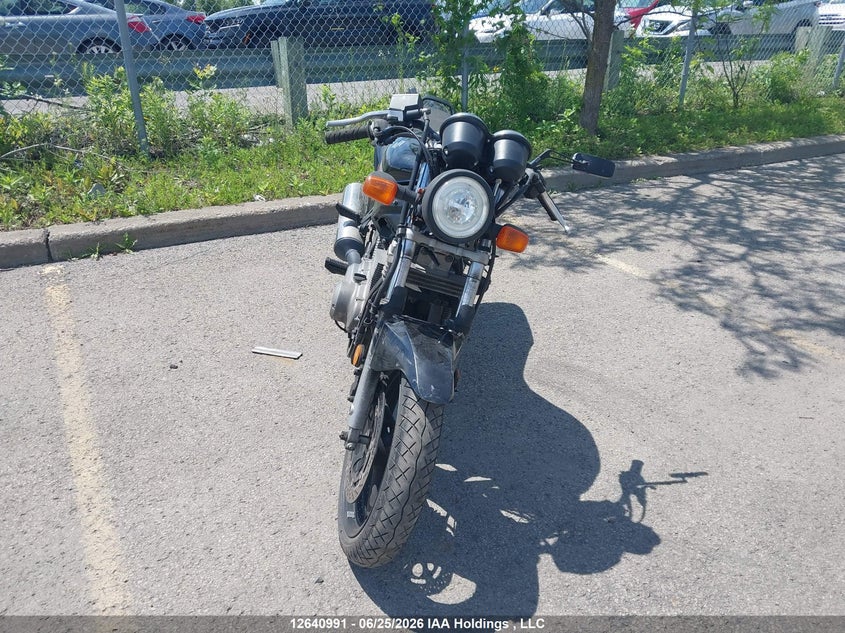 2005 SUZUKI GS MOTO 2