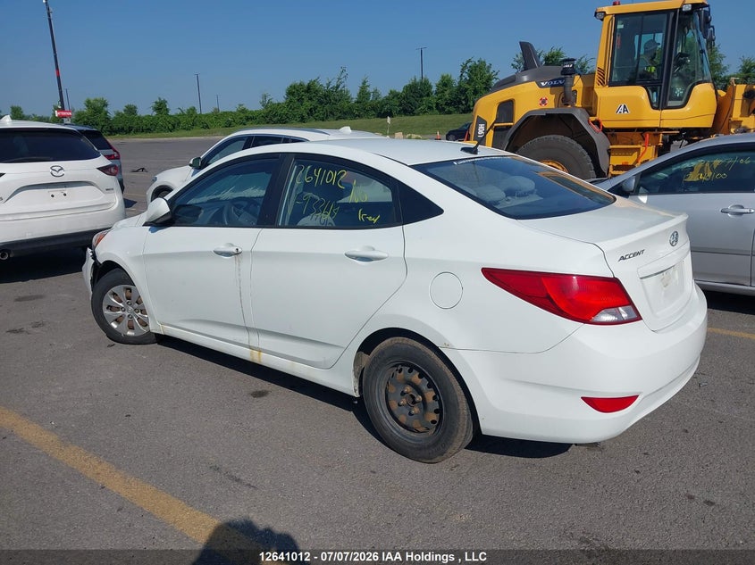 Vin: kmhct4ae4fu933614, lot: 3041913, hyundai accent 20153
