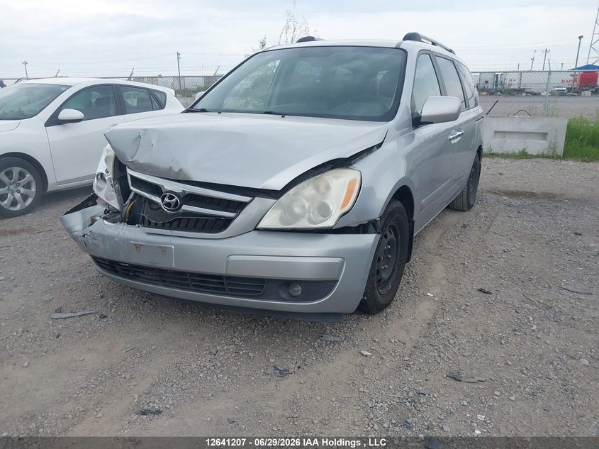 2008 Hyundai Entourage, Front, IAAI, VIN KNDMC233786044838 — photo 2