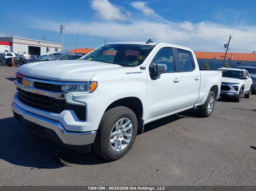 2026 Chevrolet Silverado, Right Rear, IAAI, VIN 3GCUKDED0TG324404 — photo 2