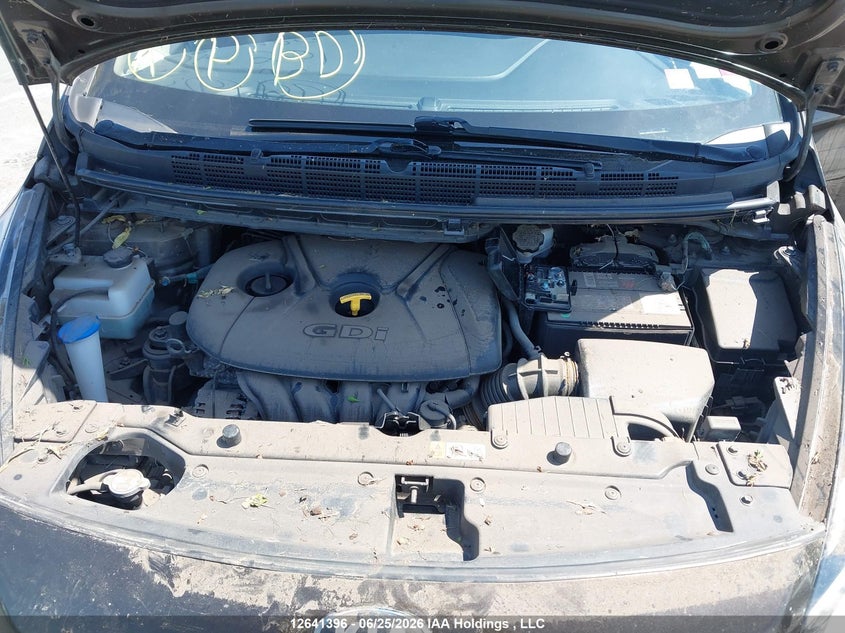 2014 Kia Rondo VIN: KNAHT8A35E7014201 Lot: 12641396