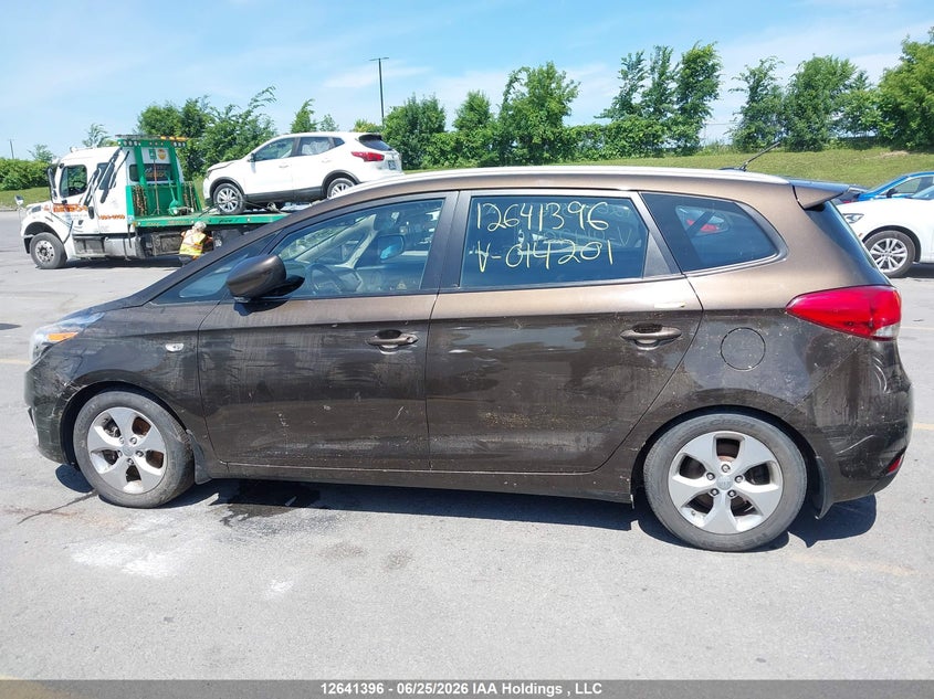 2014 Kia Rondo VIN: KNAHT8A35E7014201 Lot: 12641396