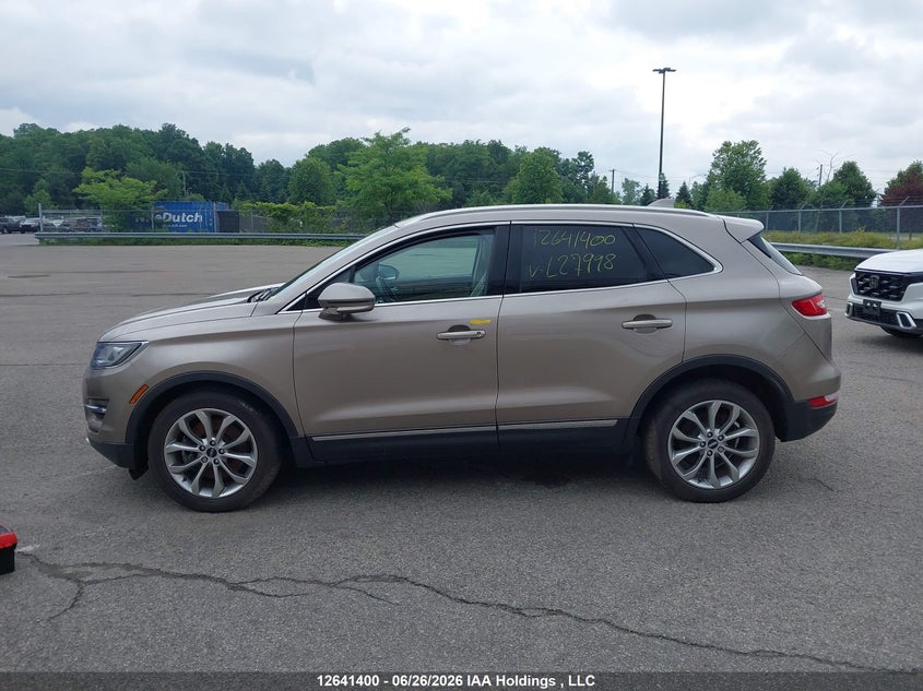 2018 Lincoln Mkc Select VIN: 5LMCJ2D90JUL29802 Lot: 12641400
