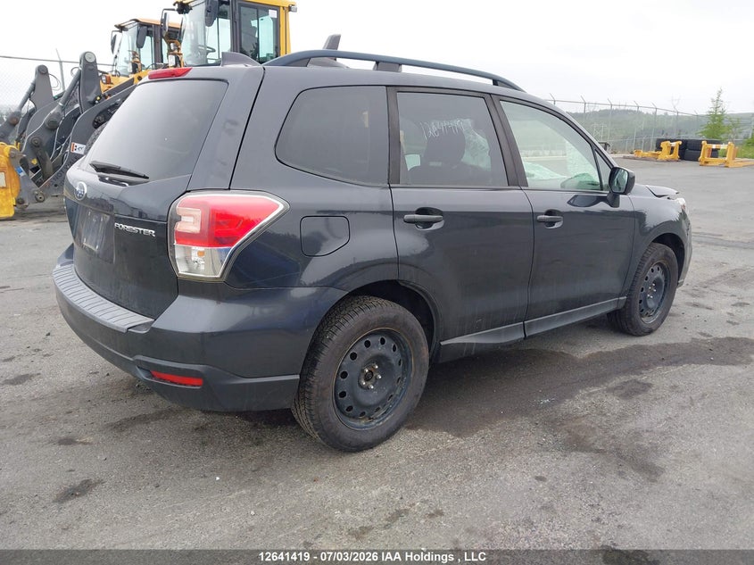 Vin: jf2sjebc9jh469828, lot: 3042379, subaru forester 2.5i 20184