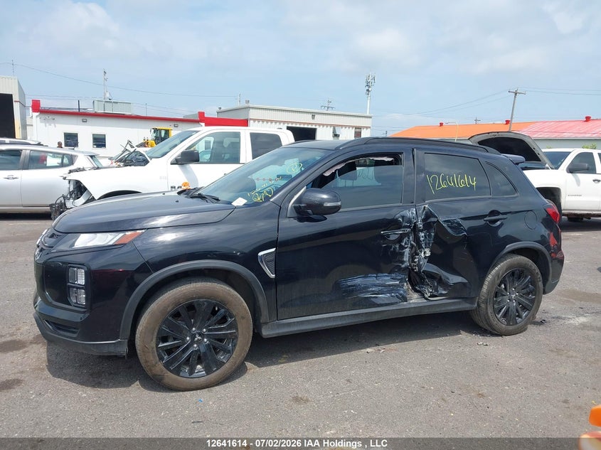2022 Mitsubishi Rvr Gt/Le/Se/Sel VIN: JA4AJVAW9NU603878 Lot: 12641614