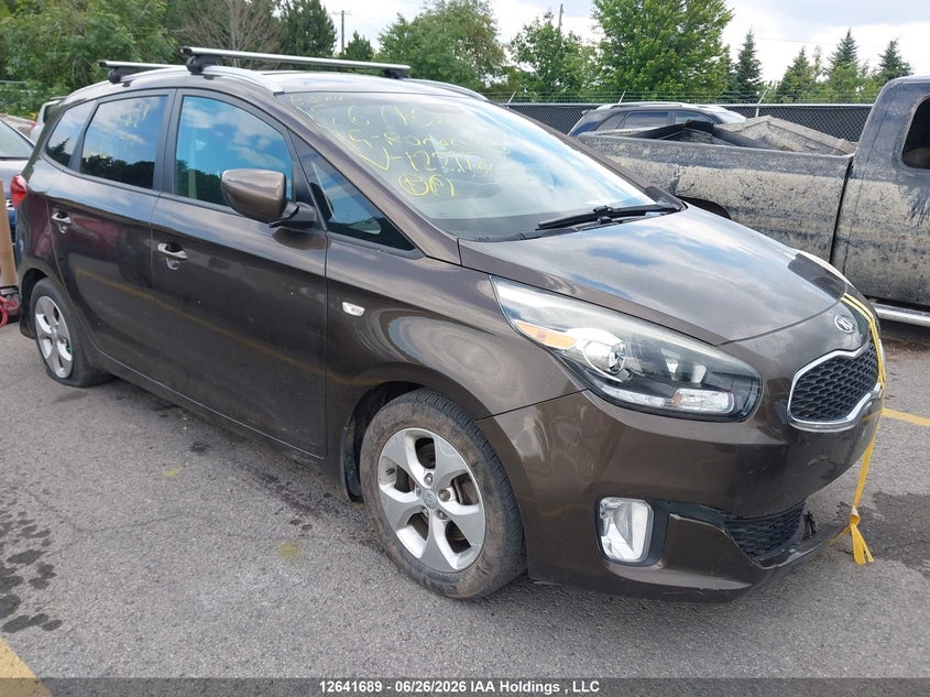 KNAHT8A39F7122712 KIA RONDO Photo 1