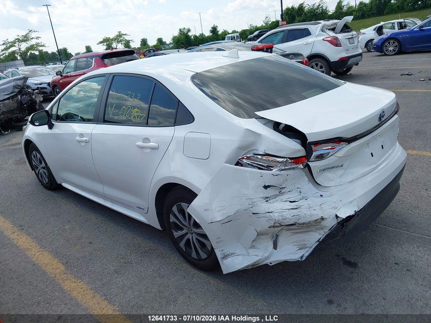 Vin: jtdbdmhe6s3024857, lot: 3042706, toyota corolla hybrid le 20253