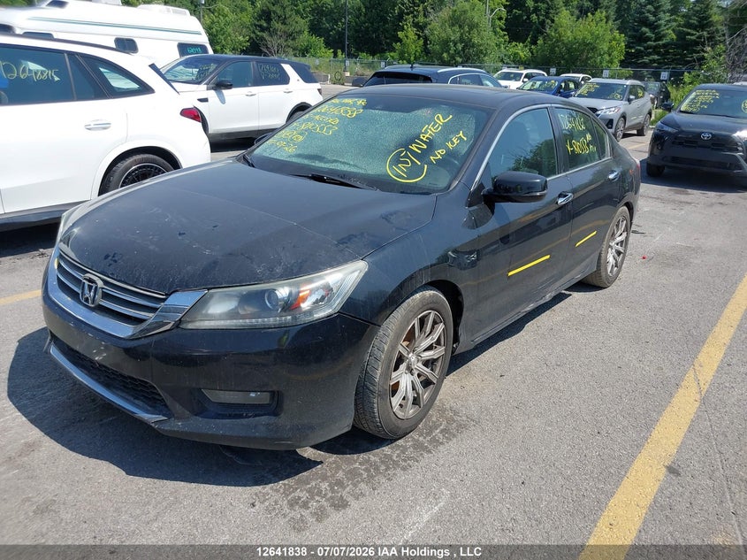 2015 Honda Accord, Затопление, IAAI, VIN 1HGCR2F82FA810553 — фото 2
