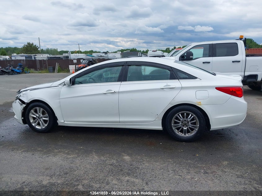 2011 HYUNDAI SONATA SEDAN 2.4L I-4 DI, DOHC, VVT, 198HP