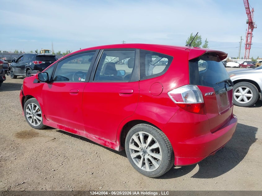Vin: lucge8h71d3006180, lot: 3043005, honda fit sport 5dr 20133