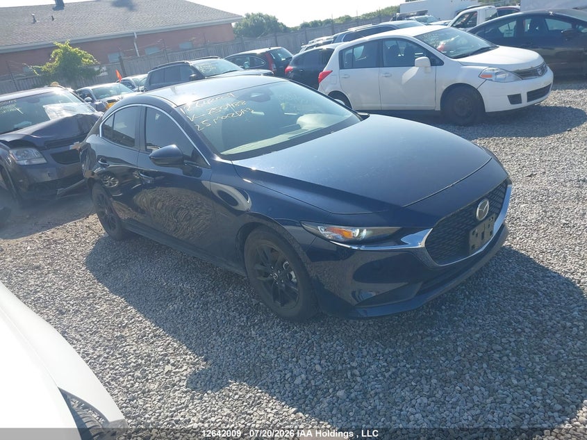 Vin: jm1bpabm0s1750988, lot: 3043010, mazda mazda3 2025 img_1