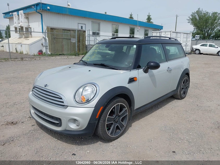 2011 MINI Clubman, Удар ззаду, IAAI, VIN WMWZF3C53BTX81691 — фото 2