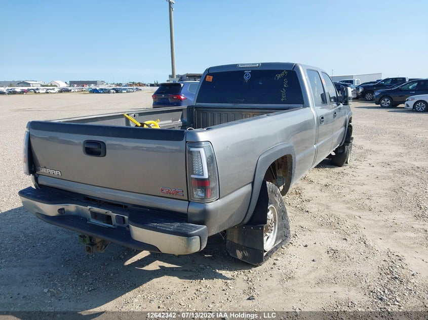 2006 GMC SIERRA PICKUP 6.6L V-8 DI, TURBO, 300HP