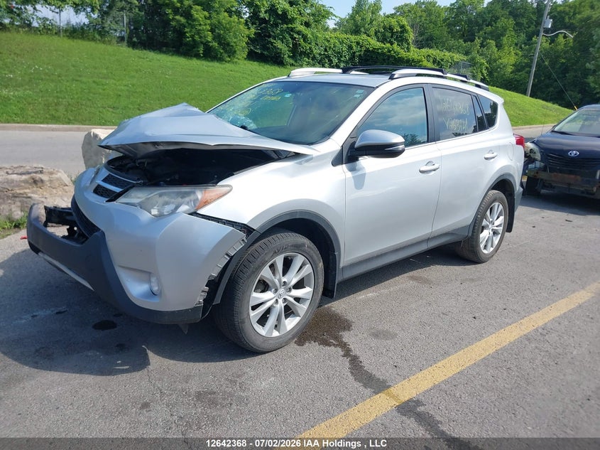 2015 Toyota RAV 4, Front, IAAI, VIN 2T3DFREVXFW263741 — photo 2