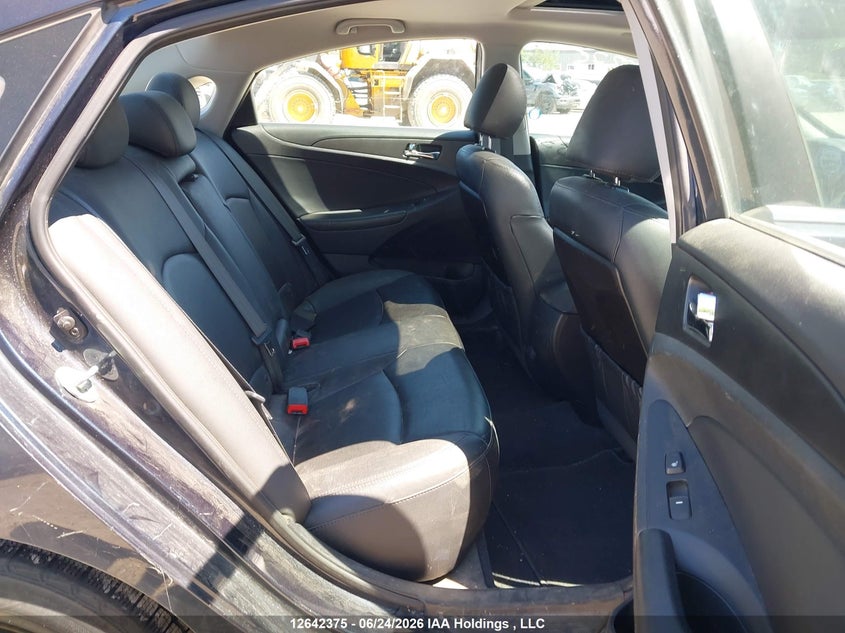 2013 HYUNDAI SONATA SEDAN 2.4L I-4 DI, DOHC, VVT, 200HP