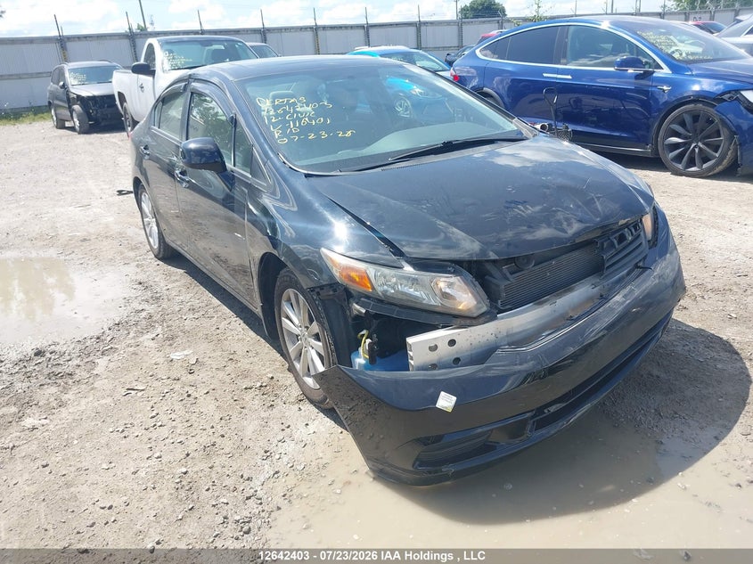2012 Honda Civic Lx, Удар спереду, IAAI, VIN 2HGFB2F59CH116401