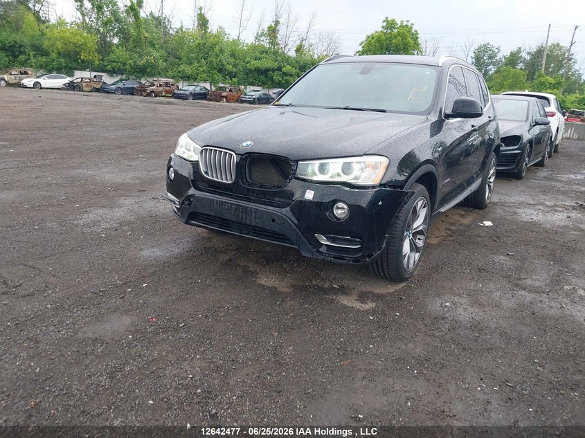 2015 BMW X3, Удар спереди, IAAI, VIN 5UXWX9C55F0D61543 — фото 2