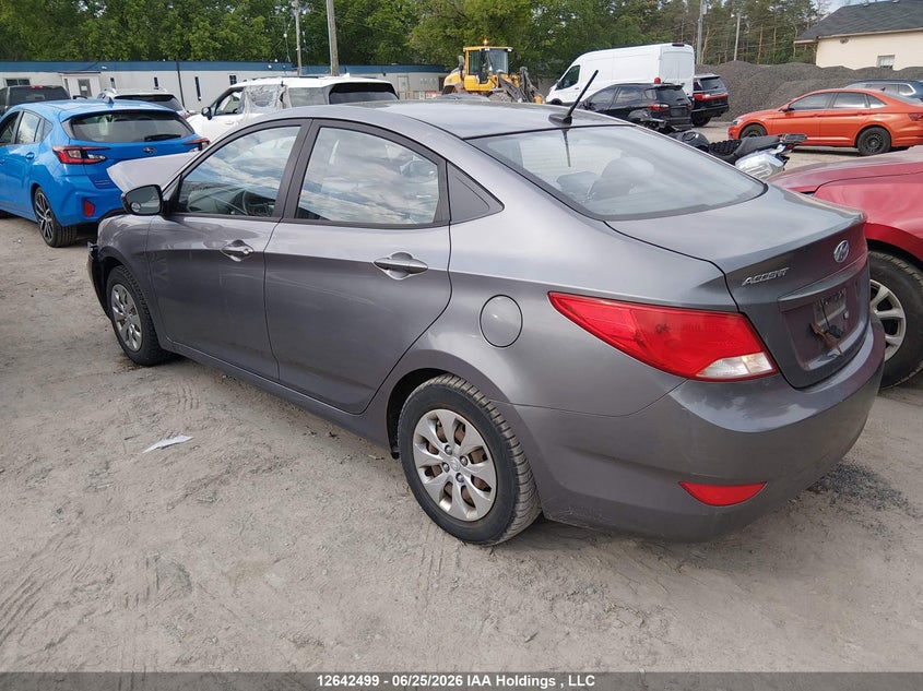Vin: kmhct4ae2fu827744, lot: 3043569, hyundai accent gls 20153