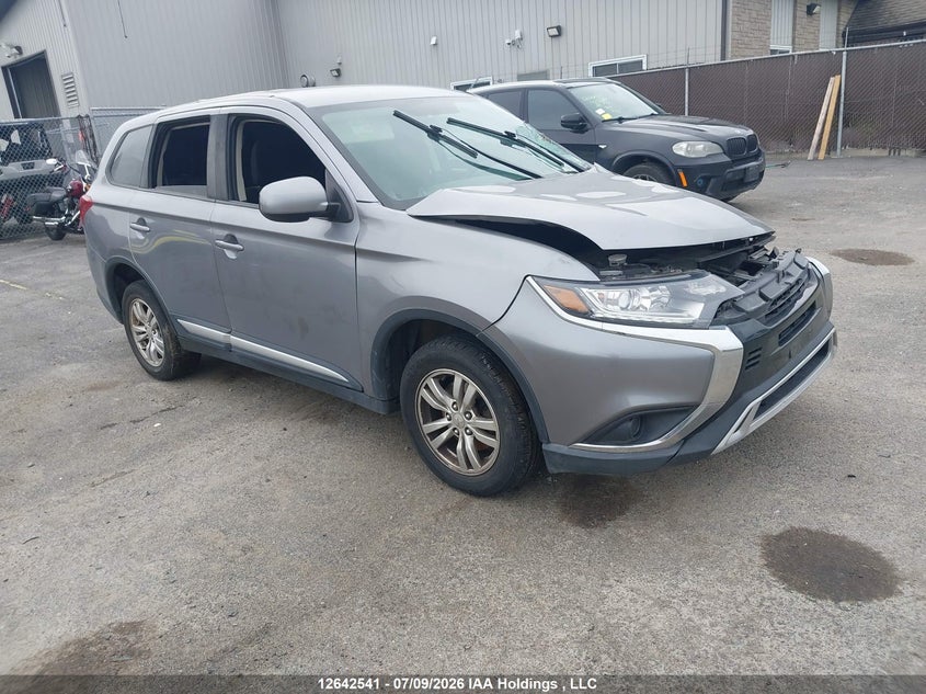 2019 Mitsubishi Outlander VIN: JA4AZ2A31KZ605149 Lot: 12642541