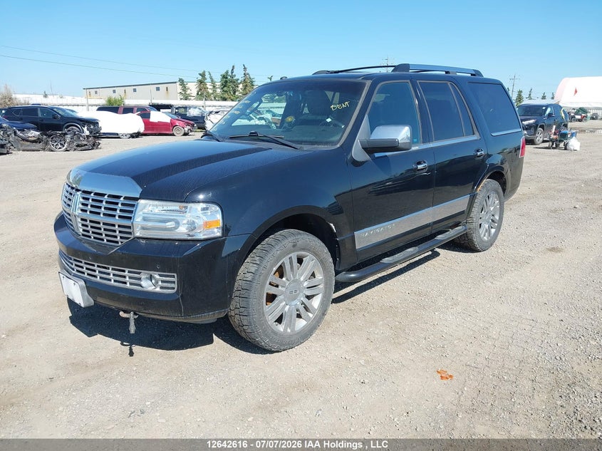 2009 Lincoln Navigator, Rear, IAAI, VIN 5LMFU28569EJ00509 — photo 2