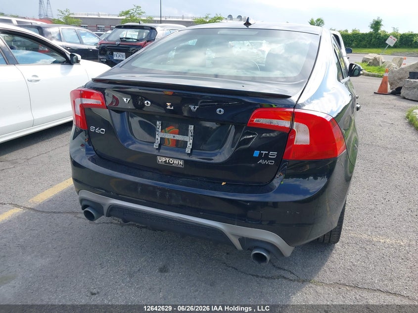 2018 Volvo S60 T5 Dynamic VIN: YV140MTL4J2462768 Lot: 12642629