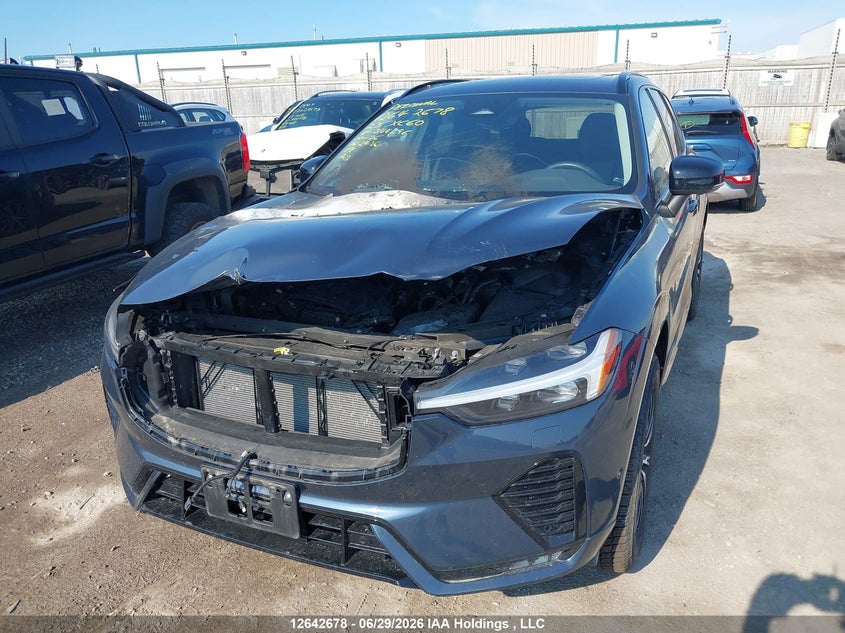 2023 Volvo XC60, Engine Fire, IAAI, VIN LYV062RW2PB344296 — photo 2