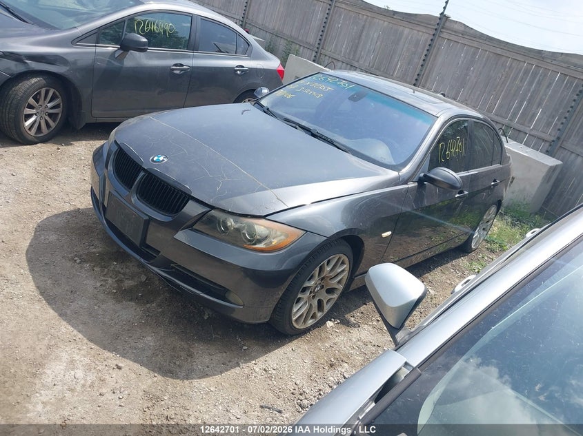 2007 BMW 3er, Благотворительность, IAAI, VIN WBAVA33557KX72355 — фото 2