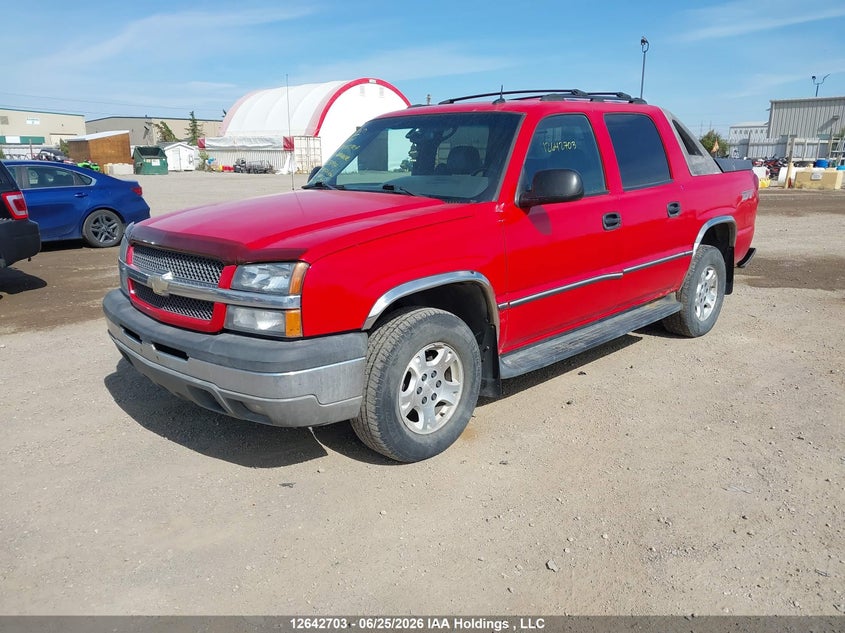 2003 Chevrolet Avalanche, Rear, IAAI, VIN 3GNEK13T33G233907 — photo 2