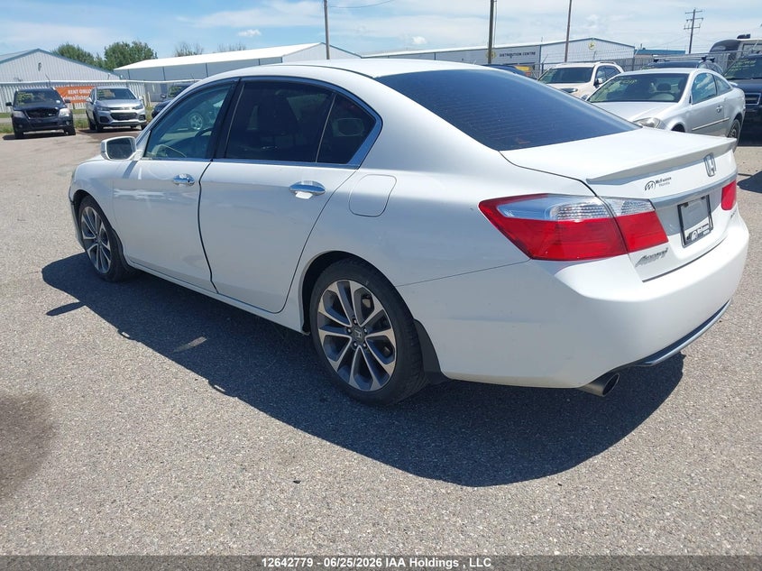 Vin: 1hgcr2f56fa809010, lot: 3043871, honda accord sport 20153