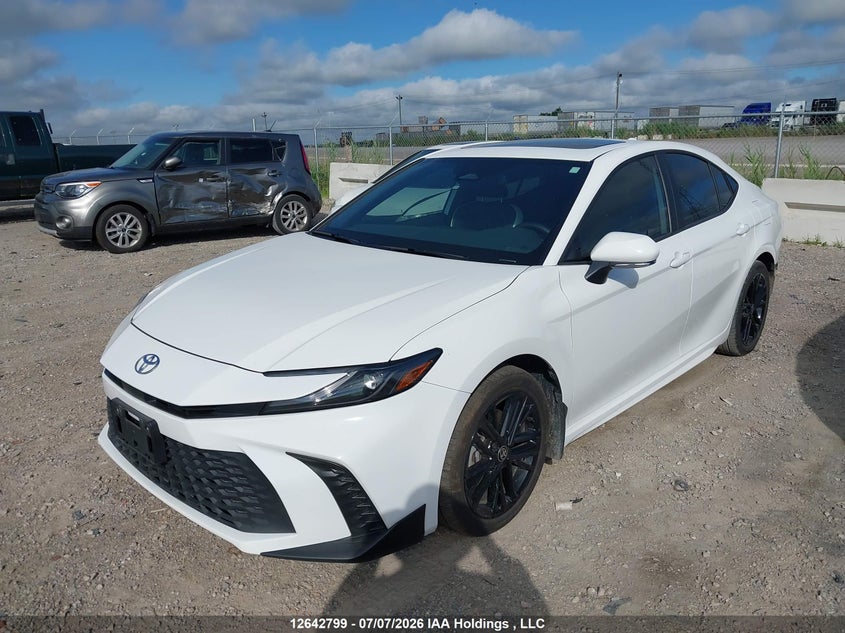 2025 Toyota Camry, Rear, IAAI, VIN 4T1DBADK2SU033151 — photo 2