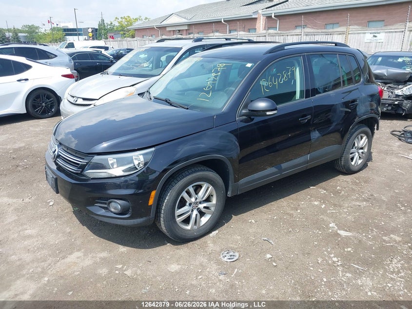 2015 Volkswagen Tiguan S/Se/Sel/R-Line, Удар сзади, IAAI, VIN WVGJV7AXXFW609804 — фото 2