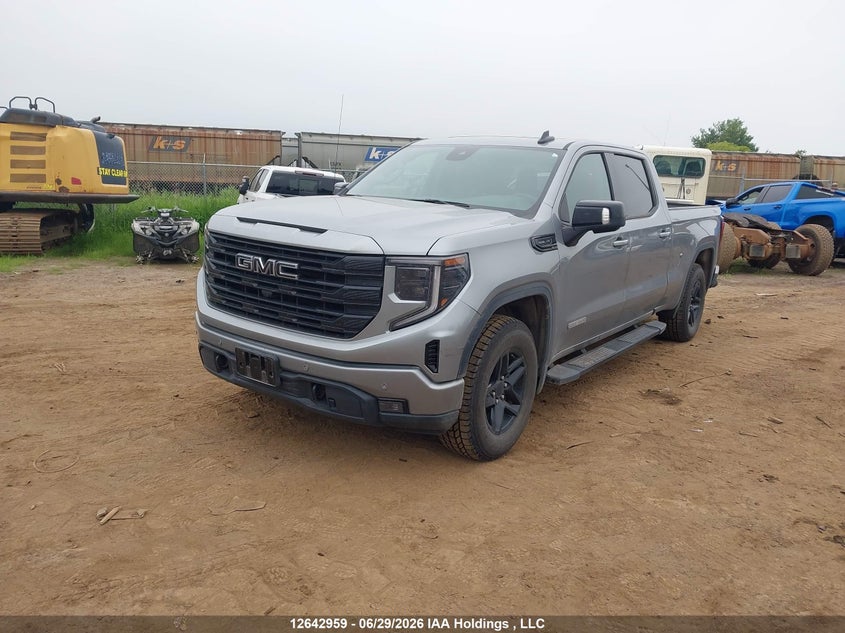 2025 GMC Sierra, Rear, IAAI, VIN 3GTUUCED0SG391541 — photo 2