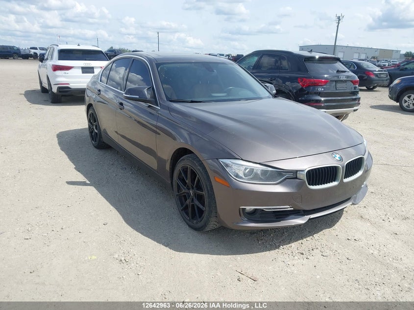 Vin: wba3b3c59df537840, lot: 3044072, bmw 328i xdrive/xdrive classic line 2013 img_1