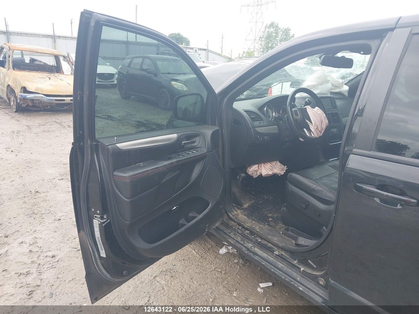 2019 Dodge Grand Caravan Gt VIN: 2C4RDGEG1KR677559 Lot: 12643122