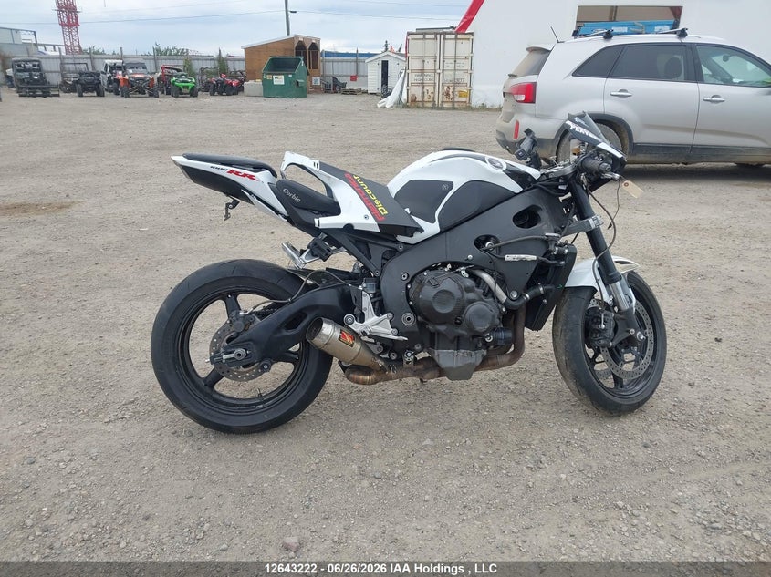 2010 HONDA CBR SPORT_BIKE 4