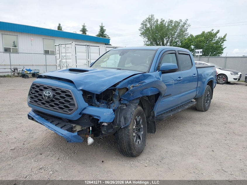 2019 Toyota Tacoma Double Cab/Sr5/Trd Sport/Trd Off Road, Удар спереди, IAAI, VIN 5TFDZ5BN6KX045113 — фото 2