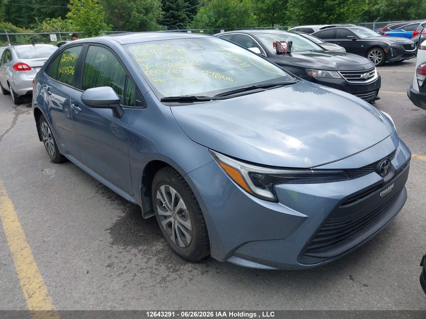 Vin: jtdbdmhe0t3030526, lot: 3044412, toyota corolla hybrid le awd 2026 img_1