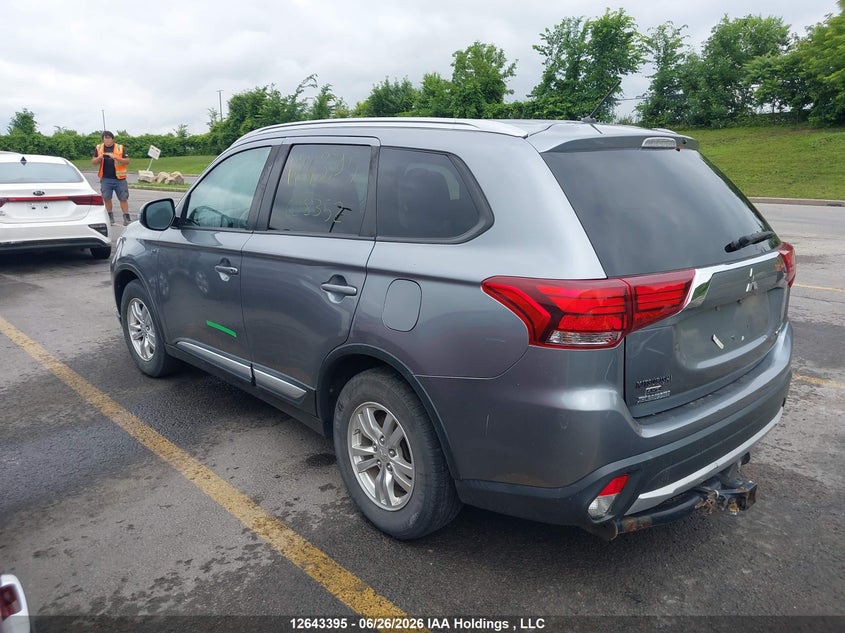 Vin: ja4jz3ax2gz608352, lot: 3044523, mitsubishi outlander 20163