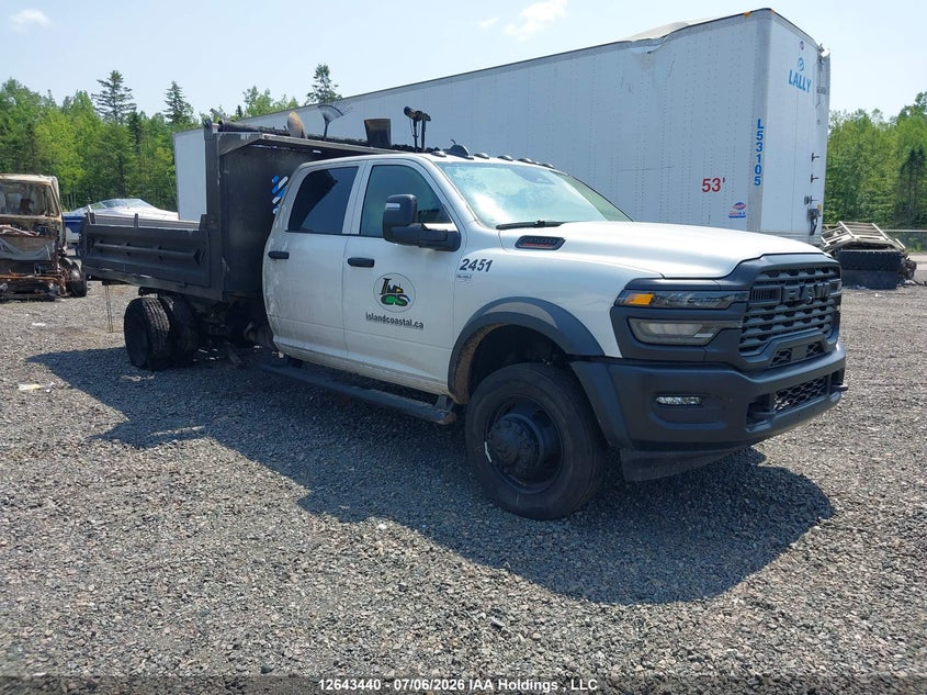2026 RAM 4500 N/A 6.4L V-8 VVT, 375HP